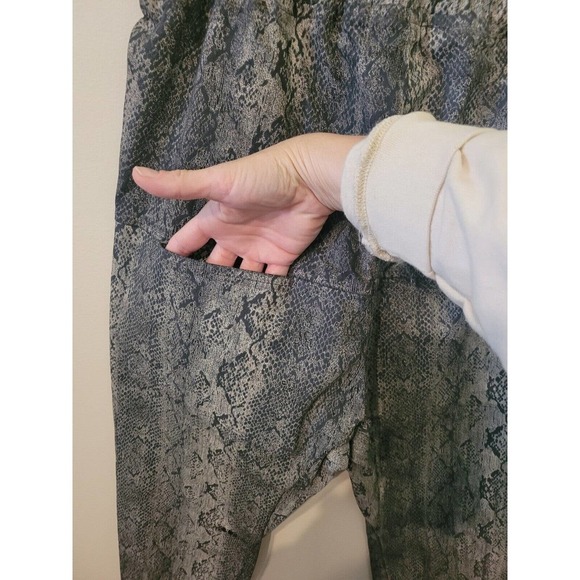 Prolific Large Snake Print Denim Jogger Pants Jeans Black Grey Heavy - Picture 3 of 6